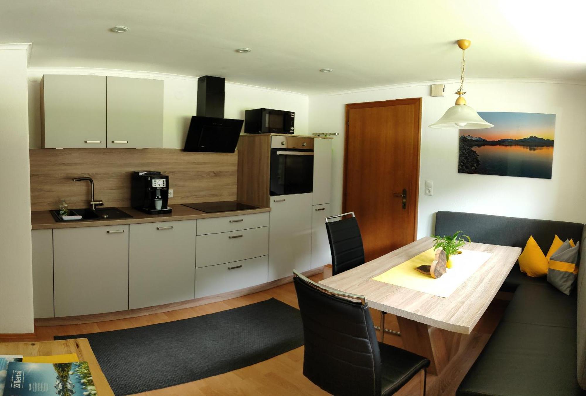 Appartement Glockenstuhl, Haus à Tux Extérieur photo